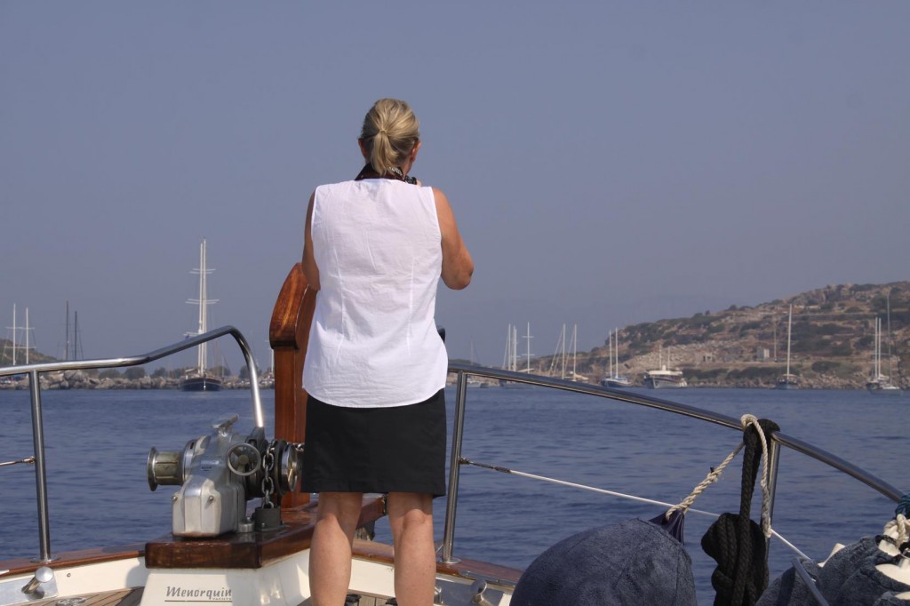 Kate is Ready with her Camera on Arrival in Knidos