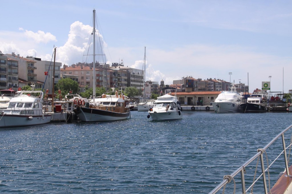 We Enter the Canakkale Municipal Marina