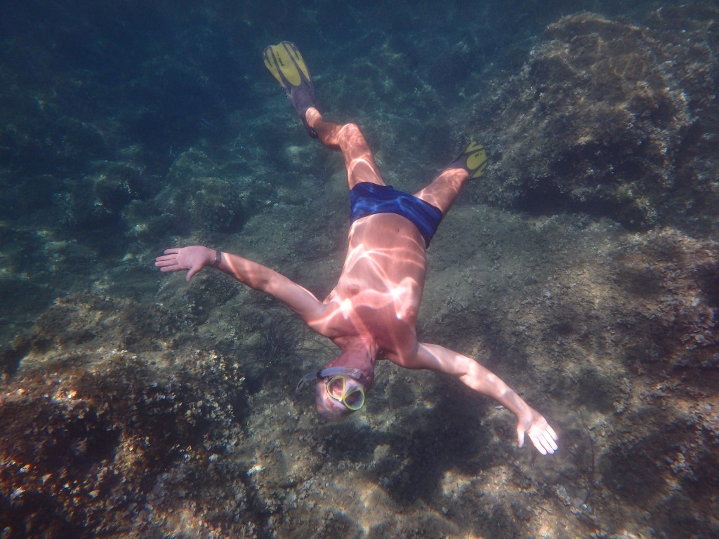 Ric having fun underwater!!