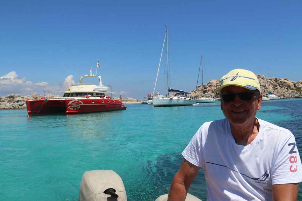 We return to the boat and have a swim in the very cool turquoise water 