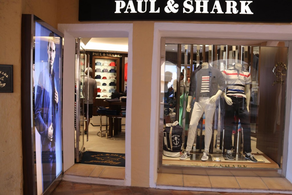Ric checks out the Paul & Shark shop