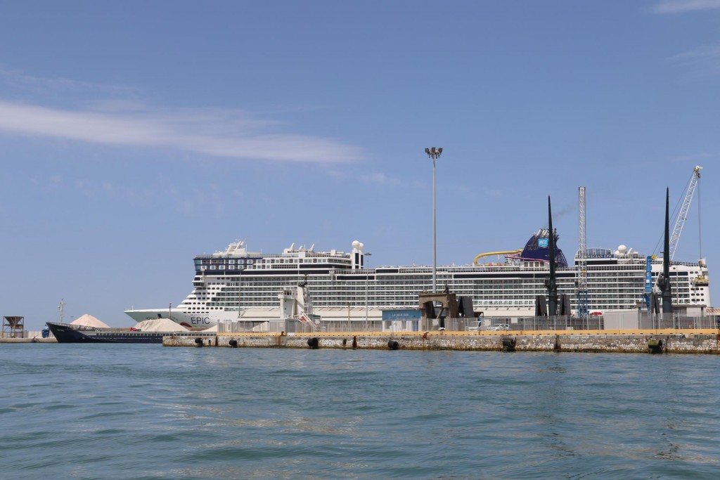 Many cruise ships visit the large port of Livorno