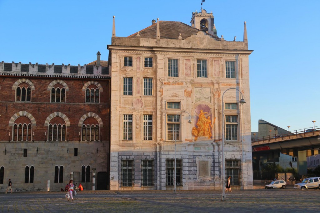 Palazzo San Gorgio in Piazza Caricamento 